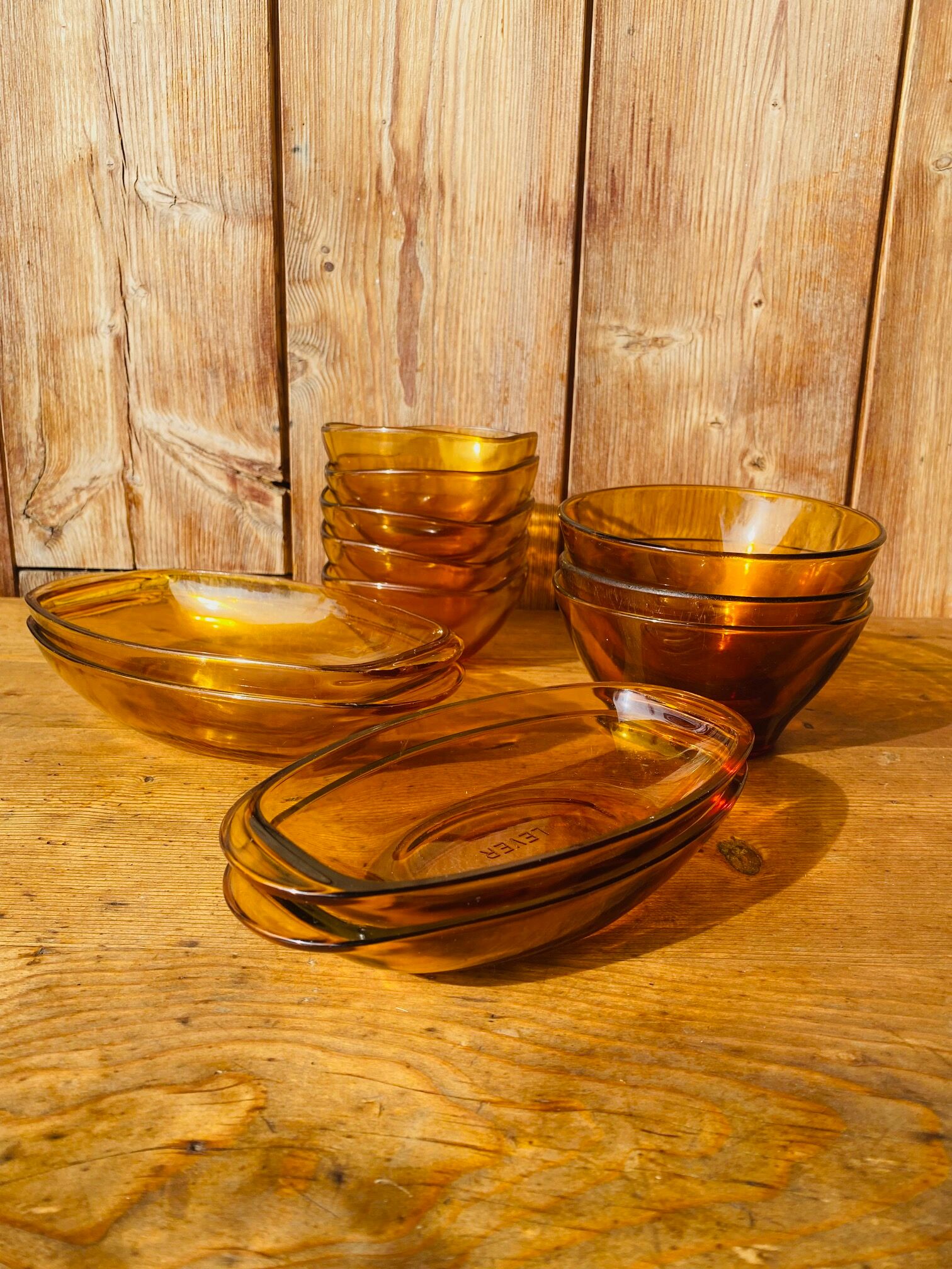 Set of amber brown Vereco bowl