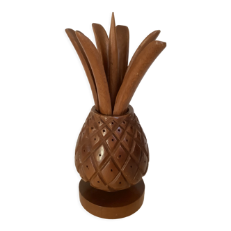 Decorative wooden pineapple
