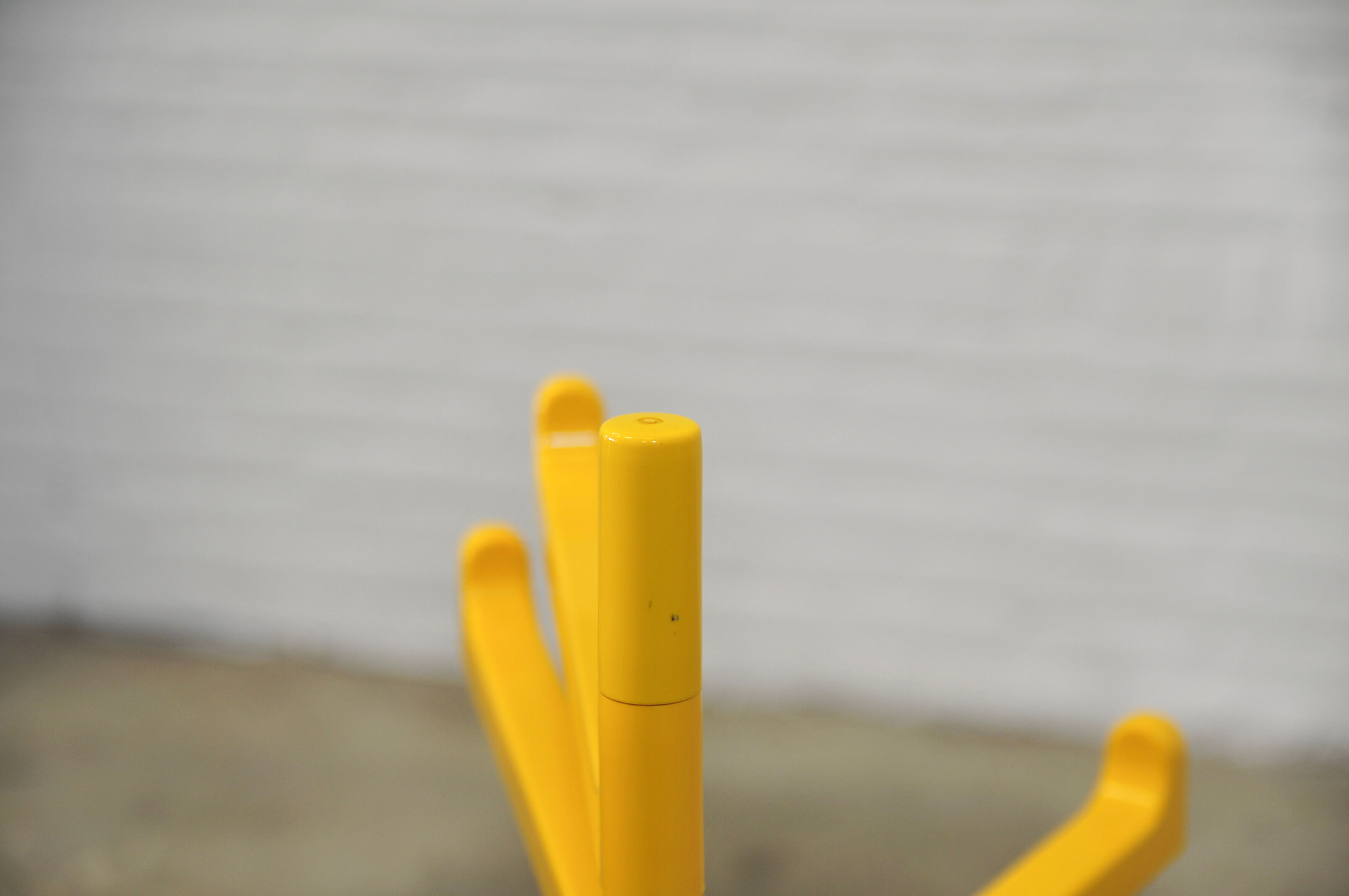 Vintage plastic yellow gedy towel rack makio hasuike