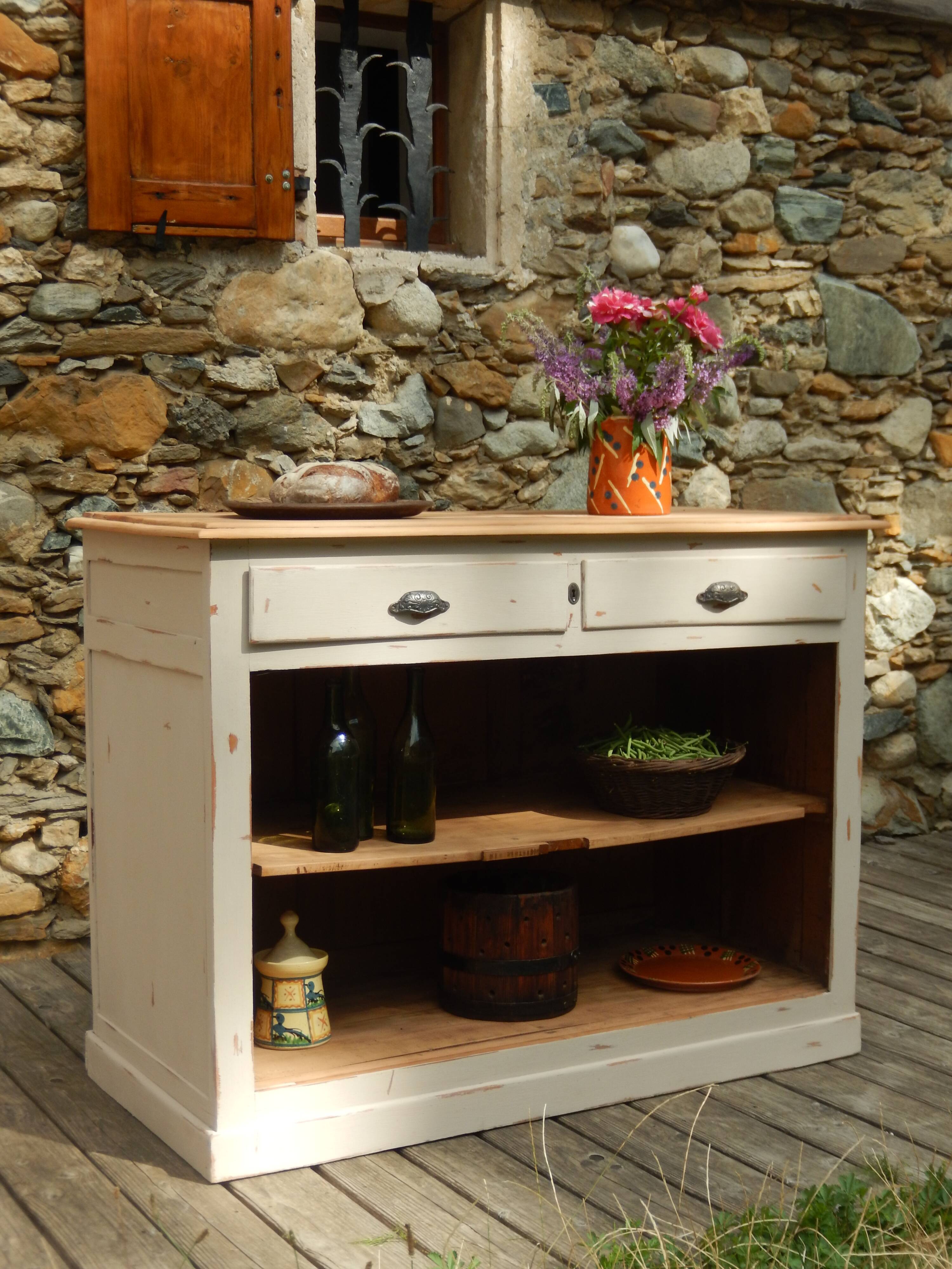 Superb buffet unit / counter / kitchen island in solid wood