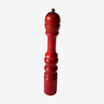Wood and metal pepper mill, vintage from the 1970s