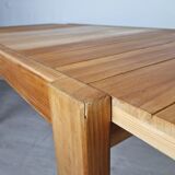 Solid pine extending table