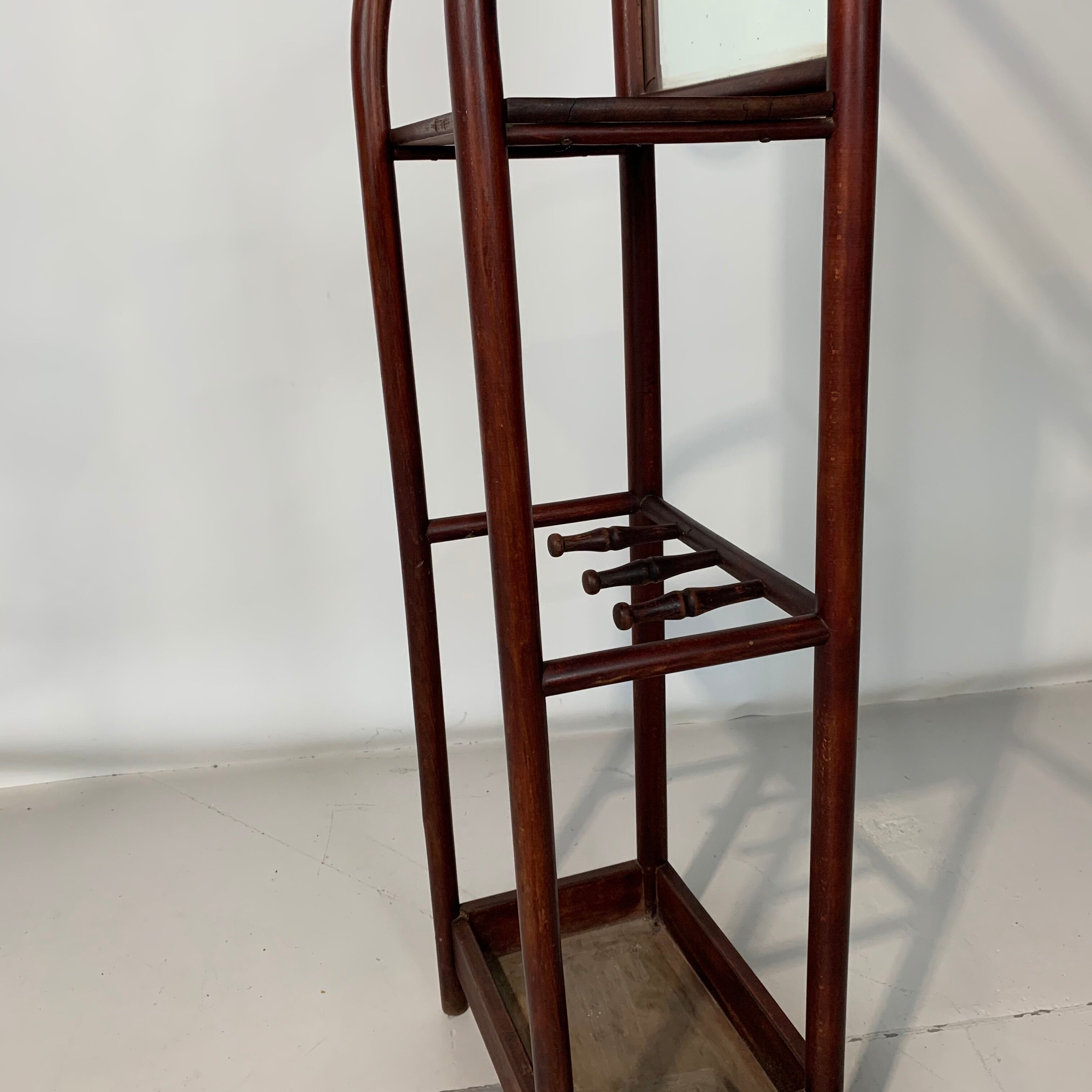 Thonet coat rack no.8