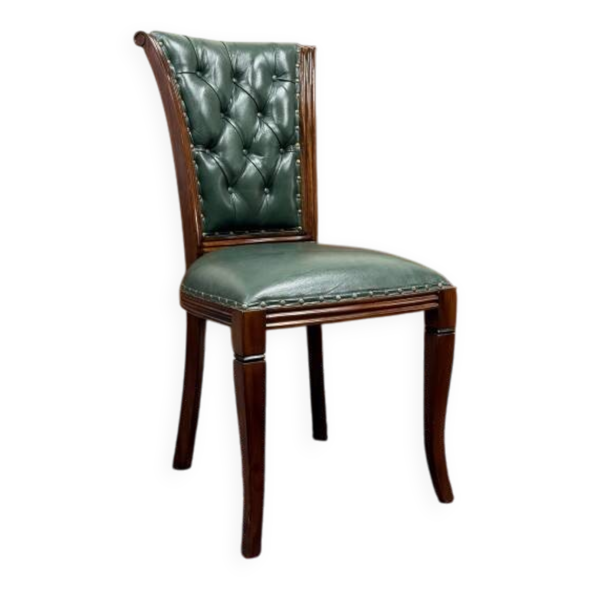 Fauteuil Chesterfield classique anglais