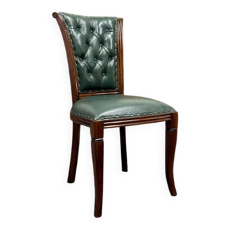 Fauteuil Chesterfield classique anglais