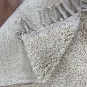 Handmade traditional pure wool rug 2/3 m