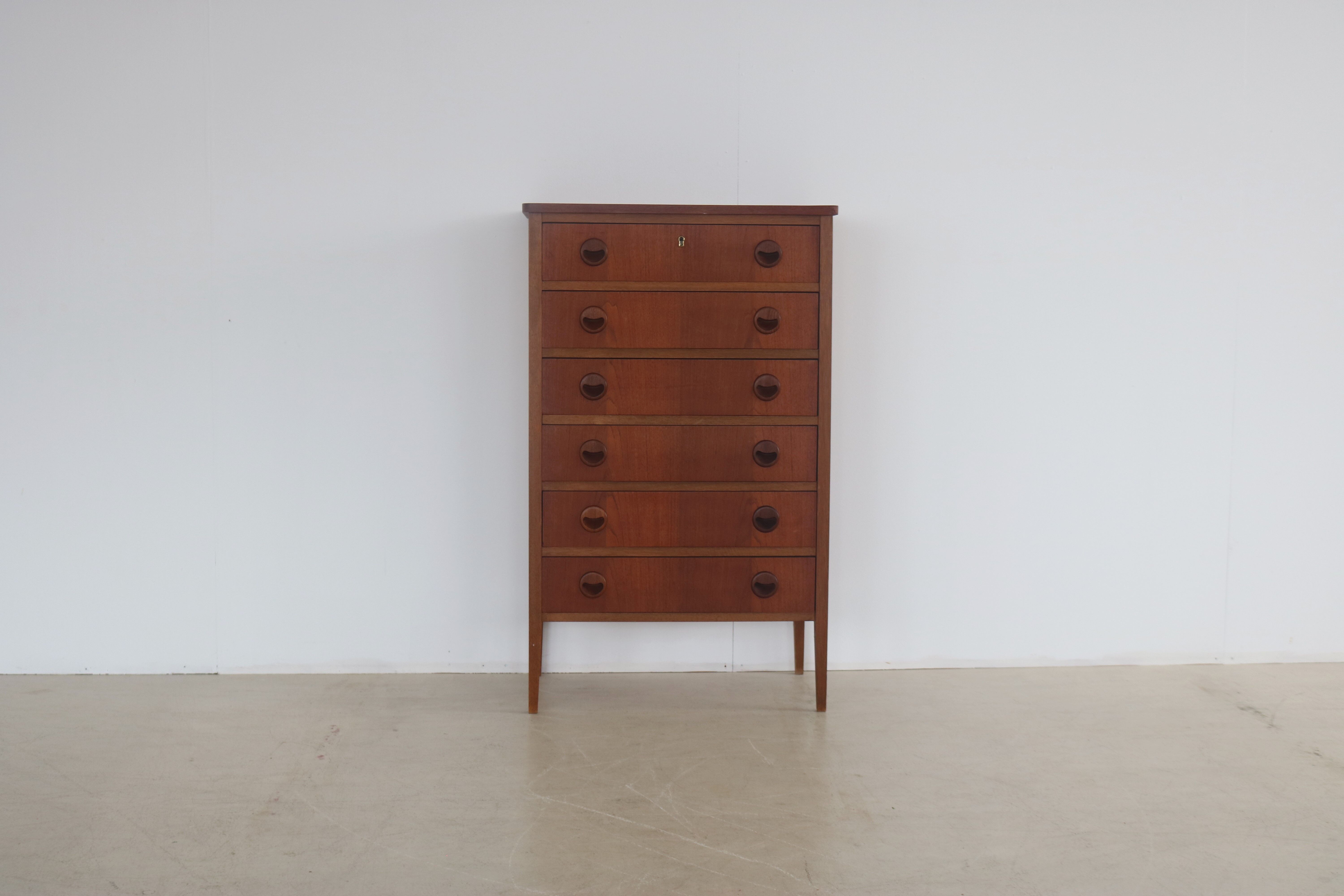 vintage teak chest of drawers