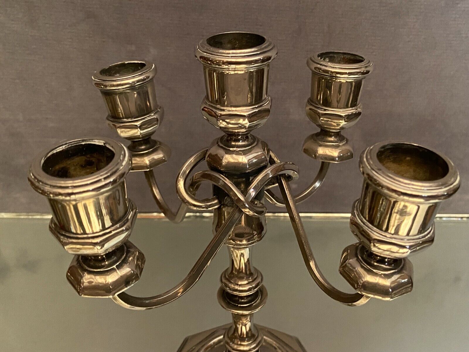 Regency-style 4-spoke metal chandelier with silver patina