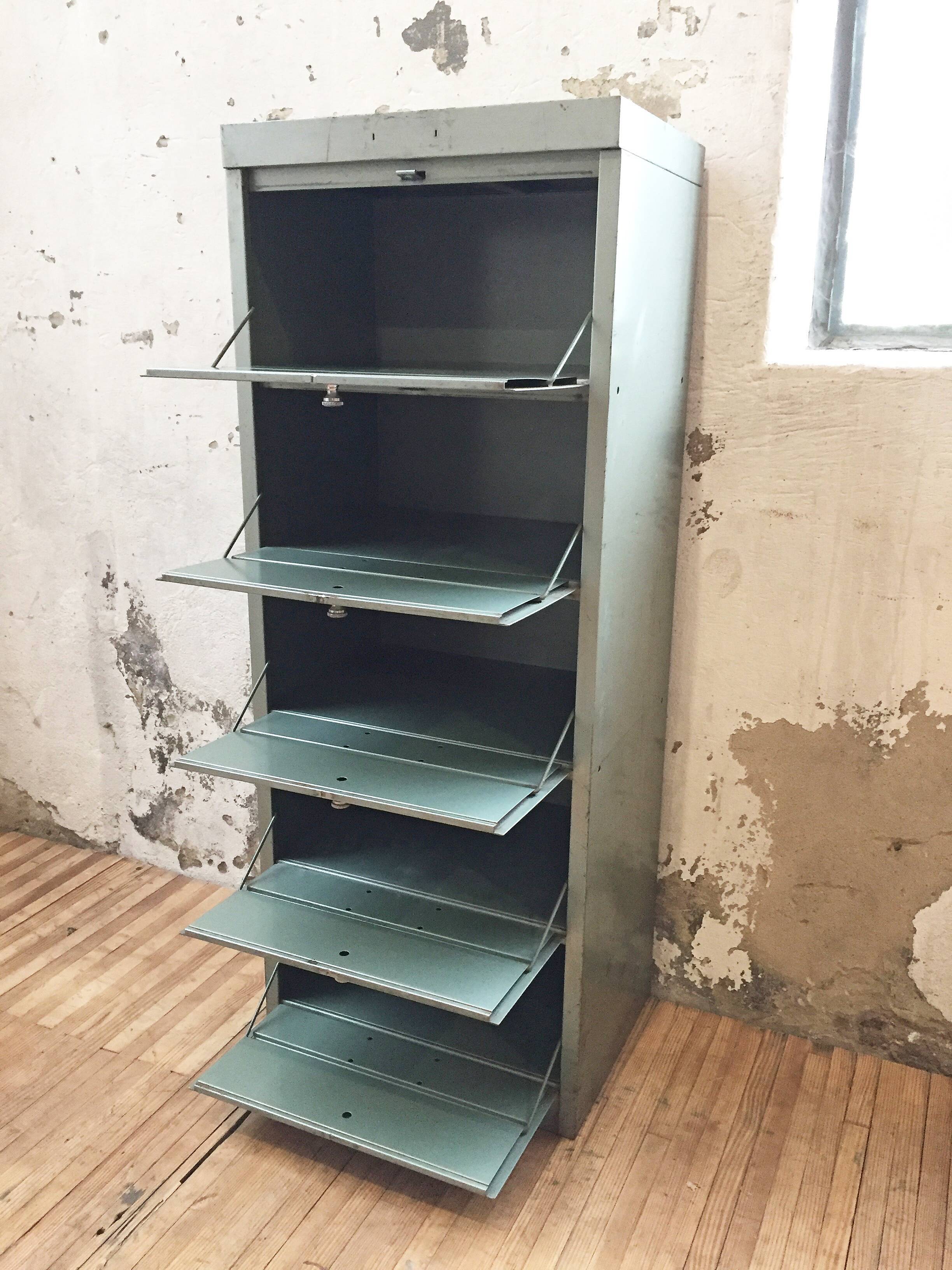 Industrial valves unit