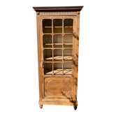 Vitrine en bois brut