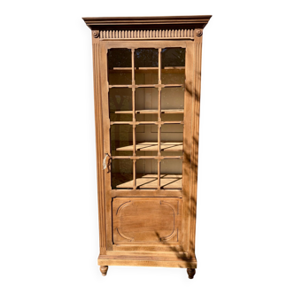 Raw wood display cabinet