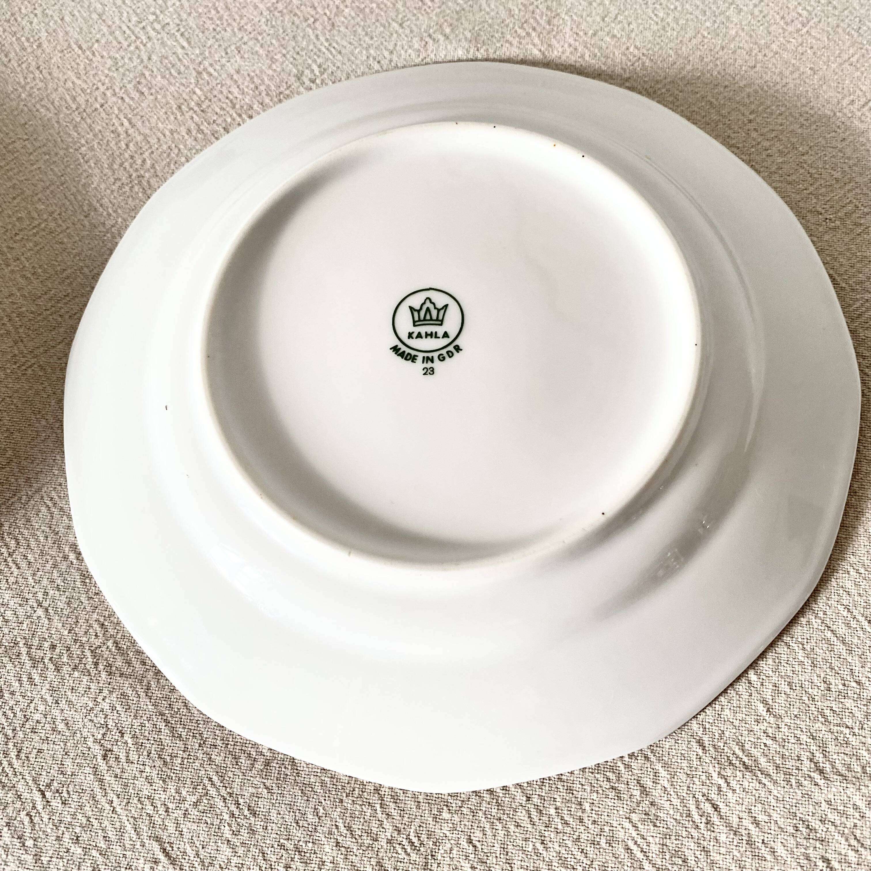 White and gold dessert plate