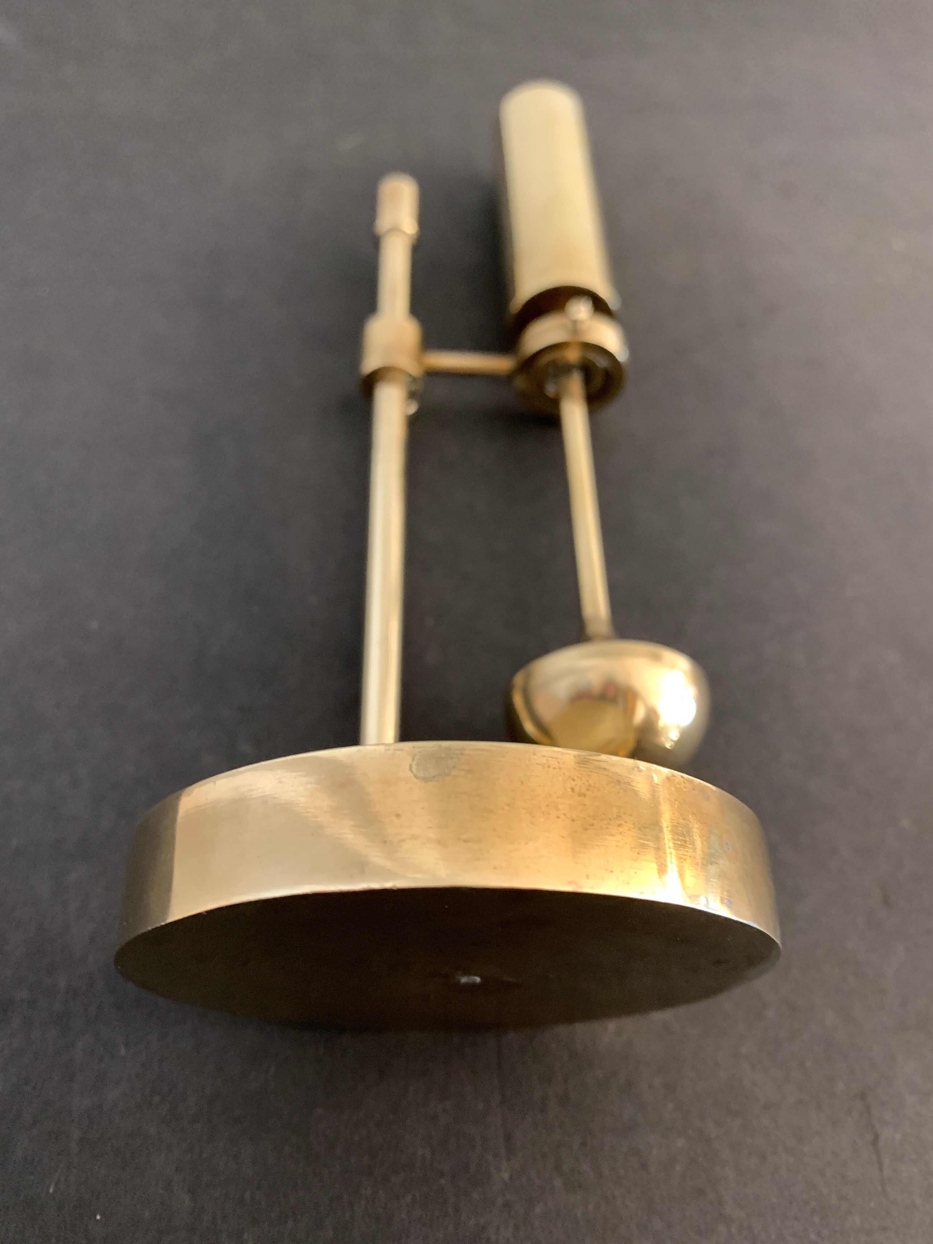 Marine gyroscopic oil lamp in polished solid brass, Ilse Ammonsen for Daproma, Denmark, 1950
