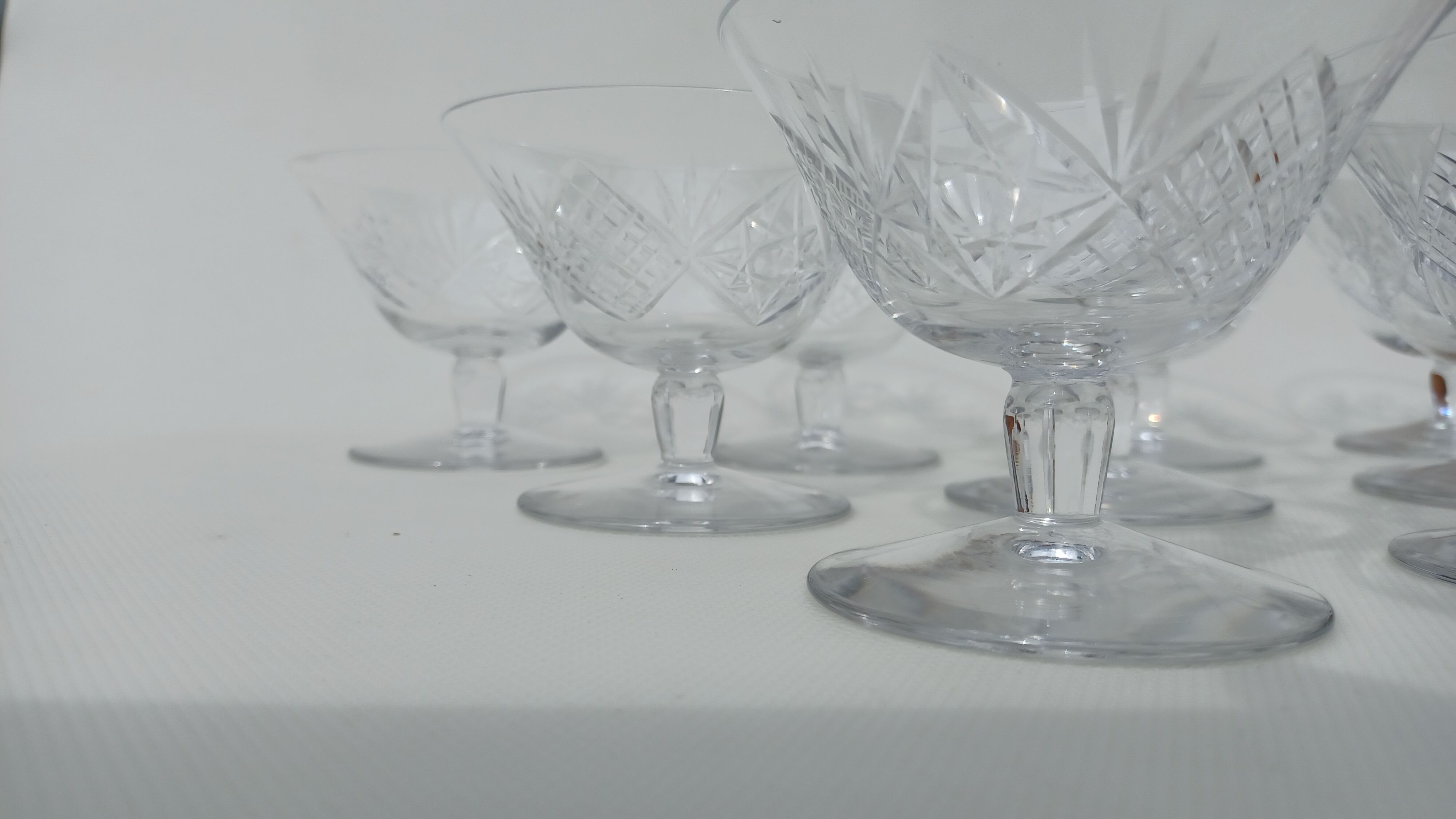 10 crystal champagne glasses from Saint Louis.