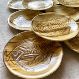 Assiettes plates longchamp décor poisson