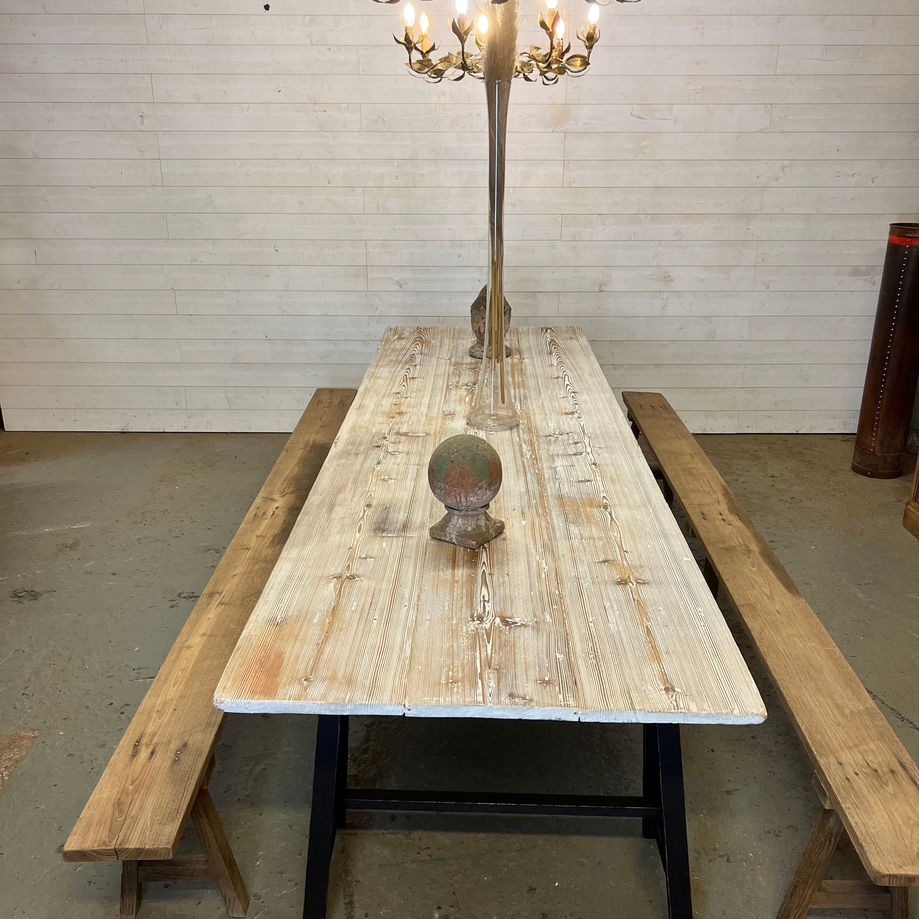 Large pine guinguette farm table
