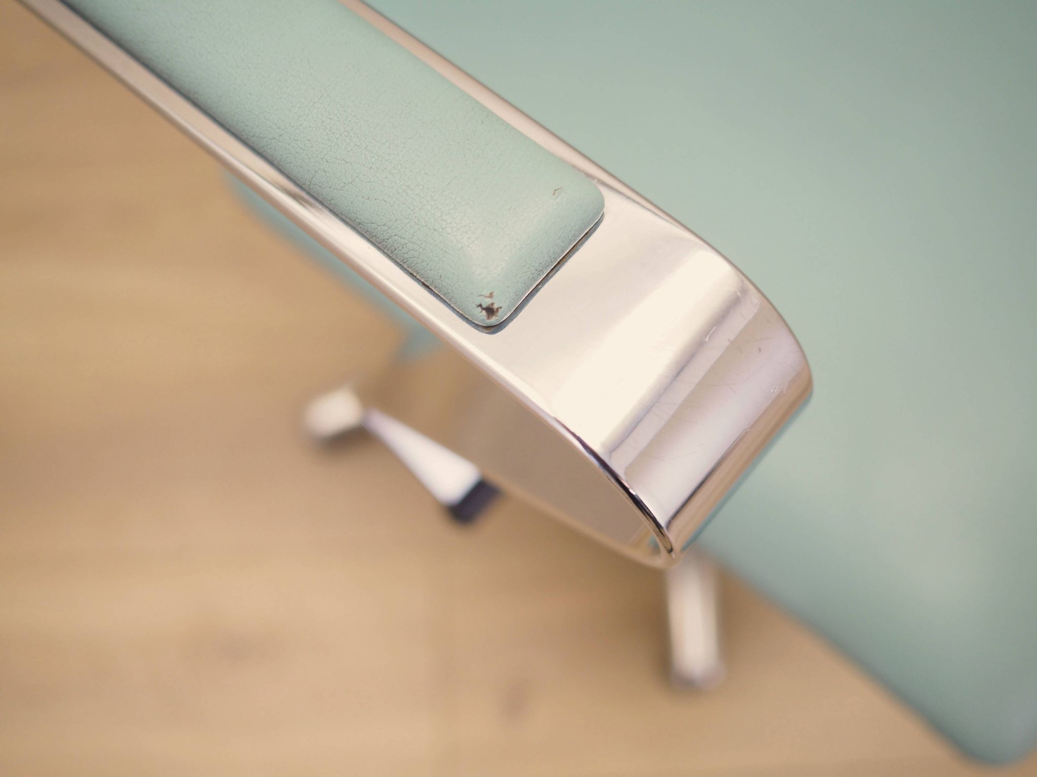 Hairdressing chair, Danish design, 1980s, production: Denmark