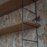 Wall shelf