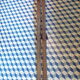 Paire de skis vintage en bois