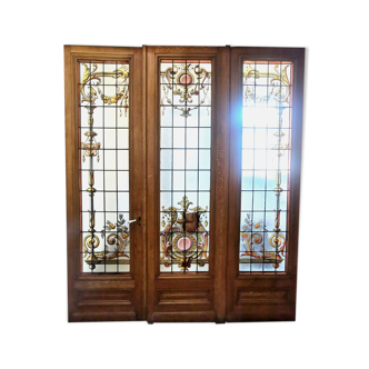 Suite of three stained glass separation doors with floral decoration XX century