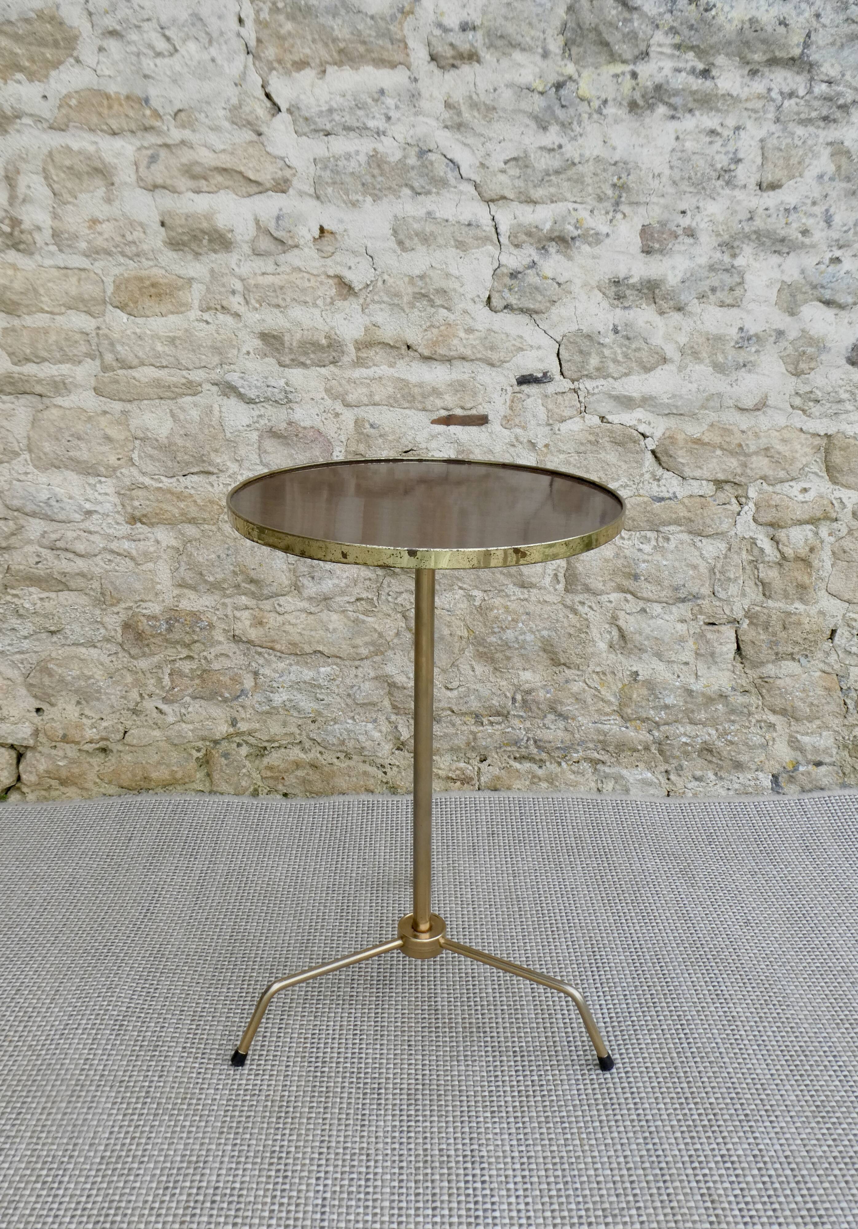 Tripod pedestal in gilded metal and Formica, 70s