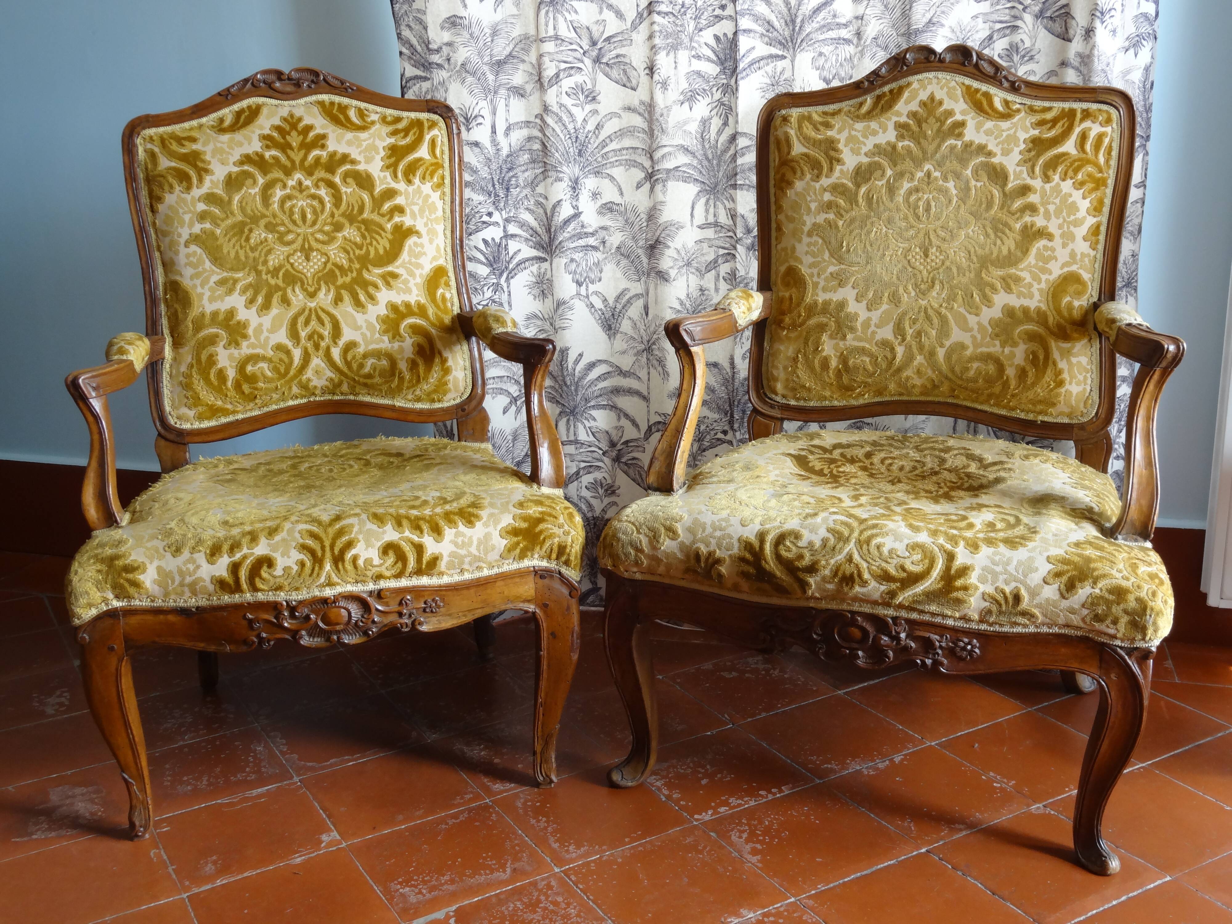 Counterpart of Louis XV period armchairs called "A la Reine"
