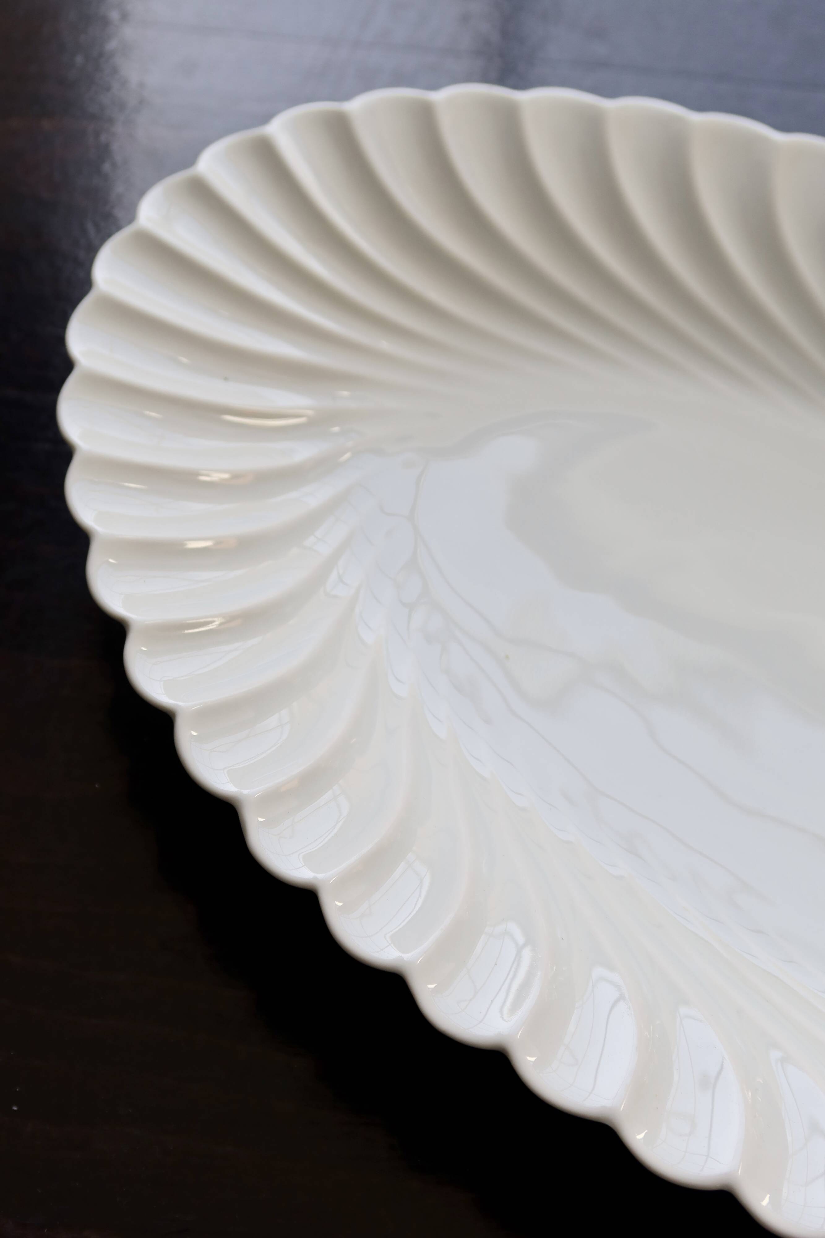 Vintage oval serving dish in twisted white porcelain by Limoges Haviland