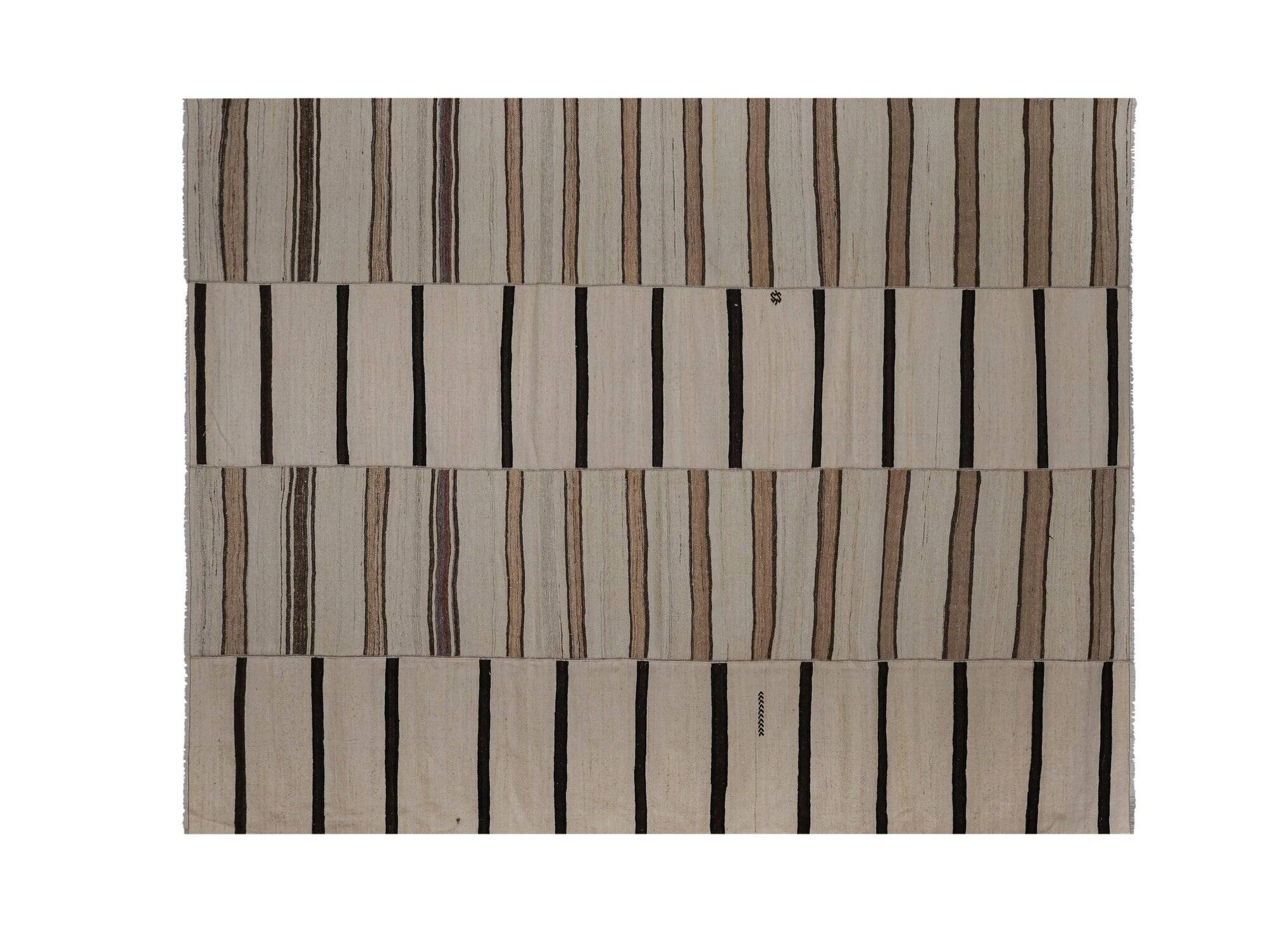 Vintage Turkish kilim handwoven 286x385 cm