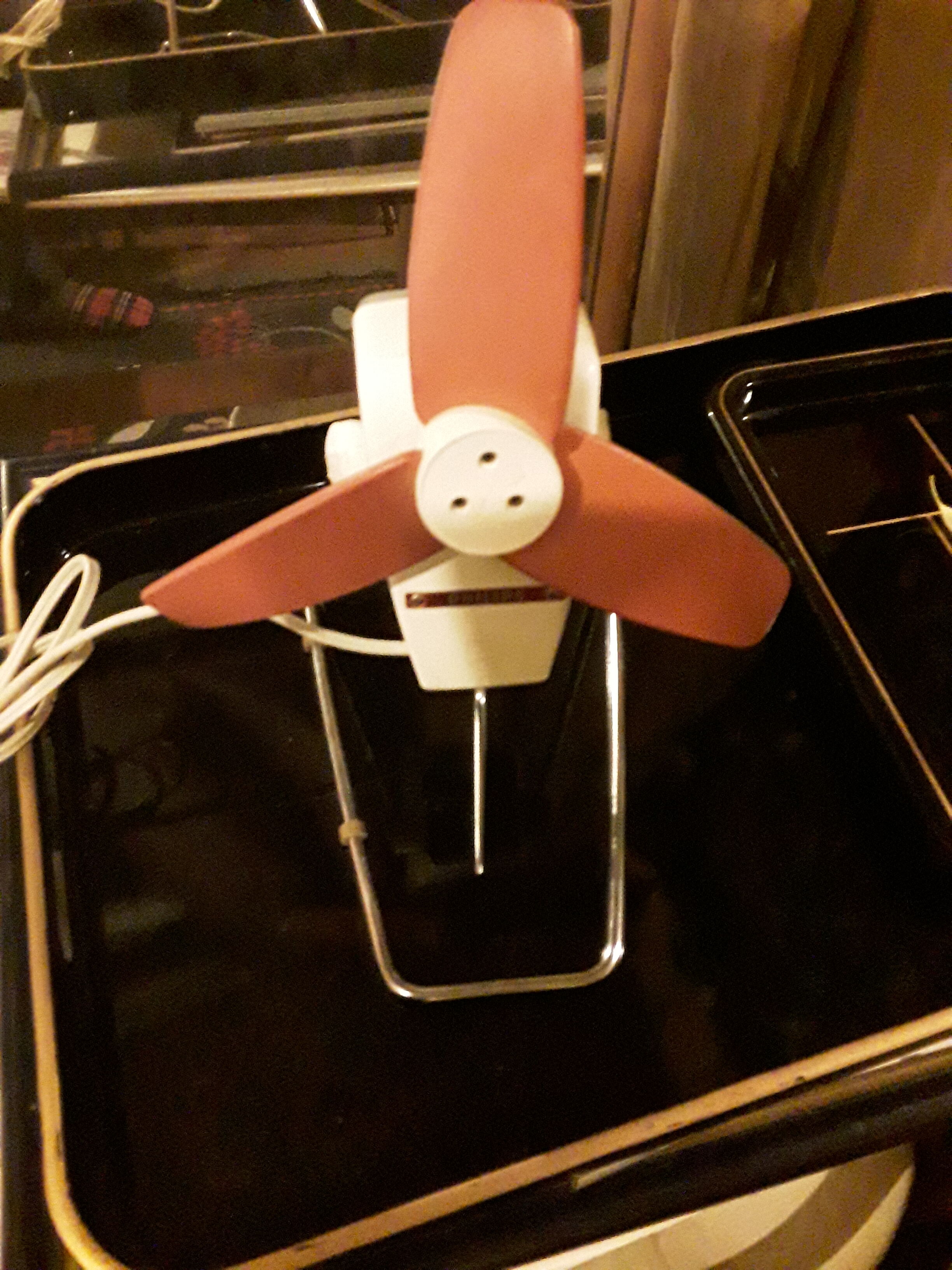 Vintage table fan
