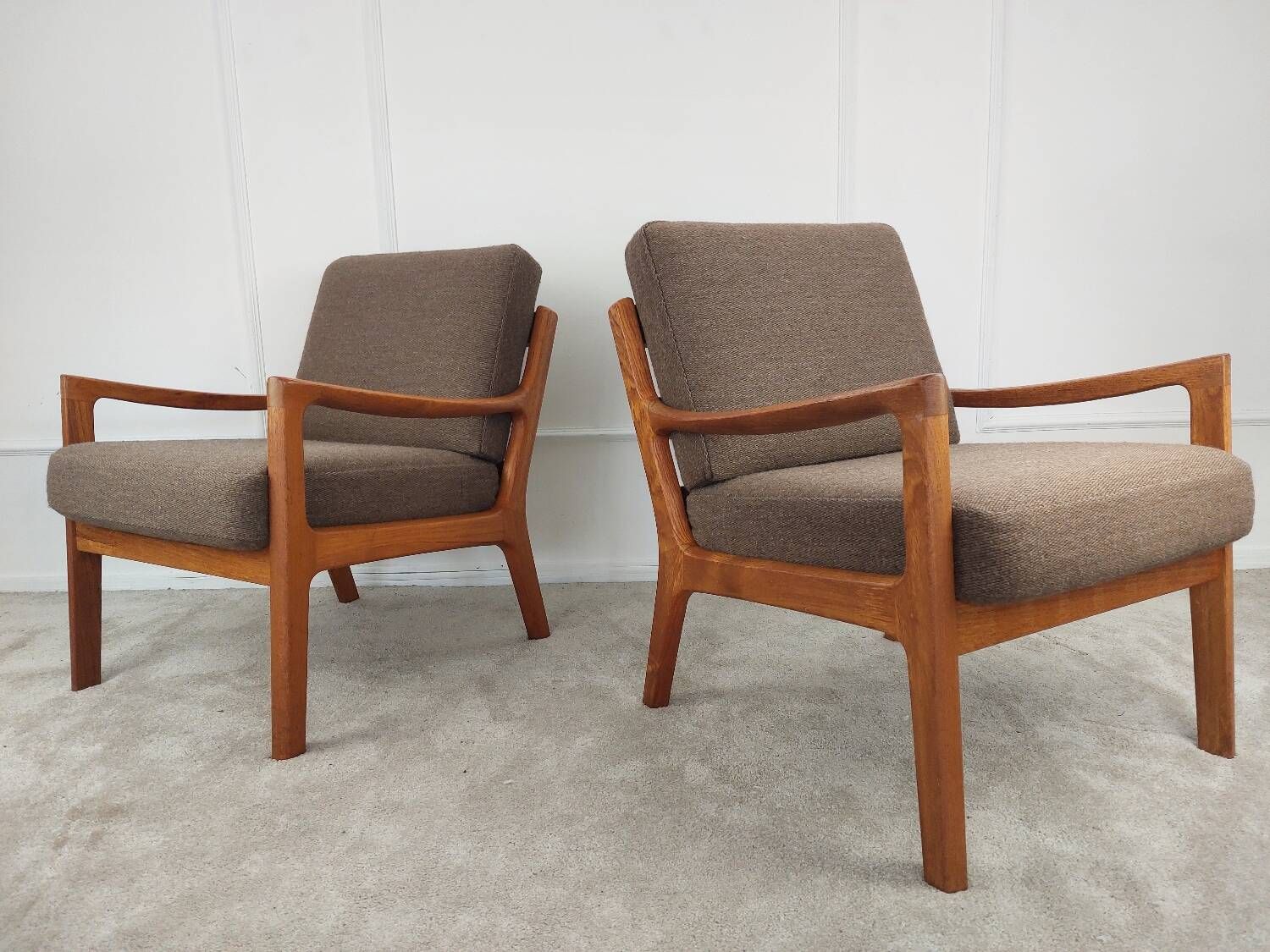 Set of 3 seats and 2 Senator armchairs by Ole Wanscher for Poul Jep