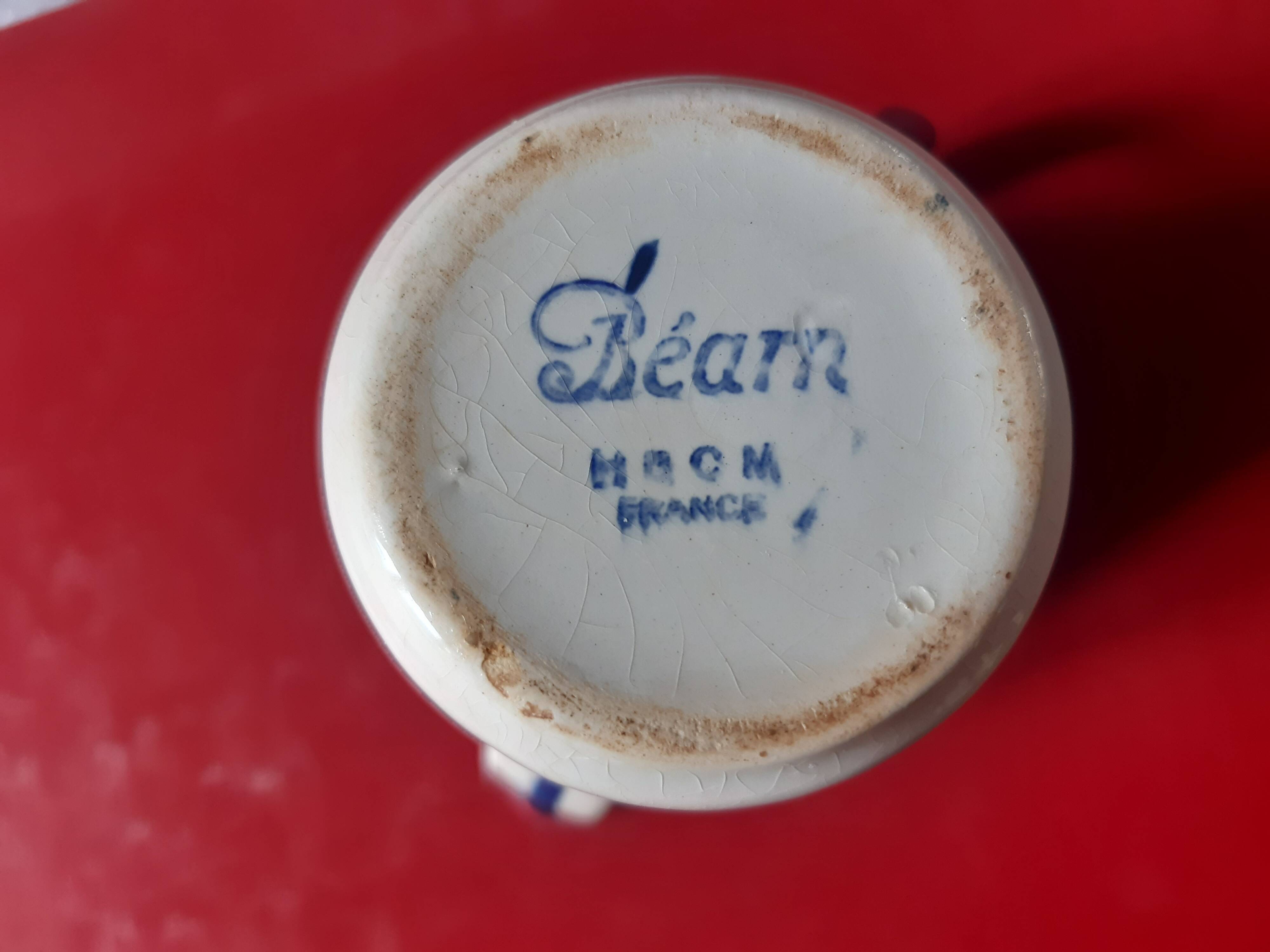 Breakfast milk jug from a Basque decorative set.