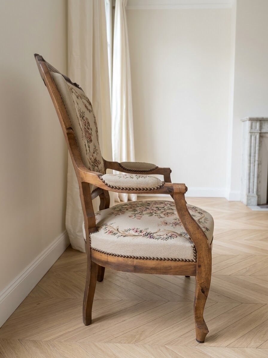 Pair of Voltaire armchairs in wood and floral fabric