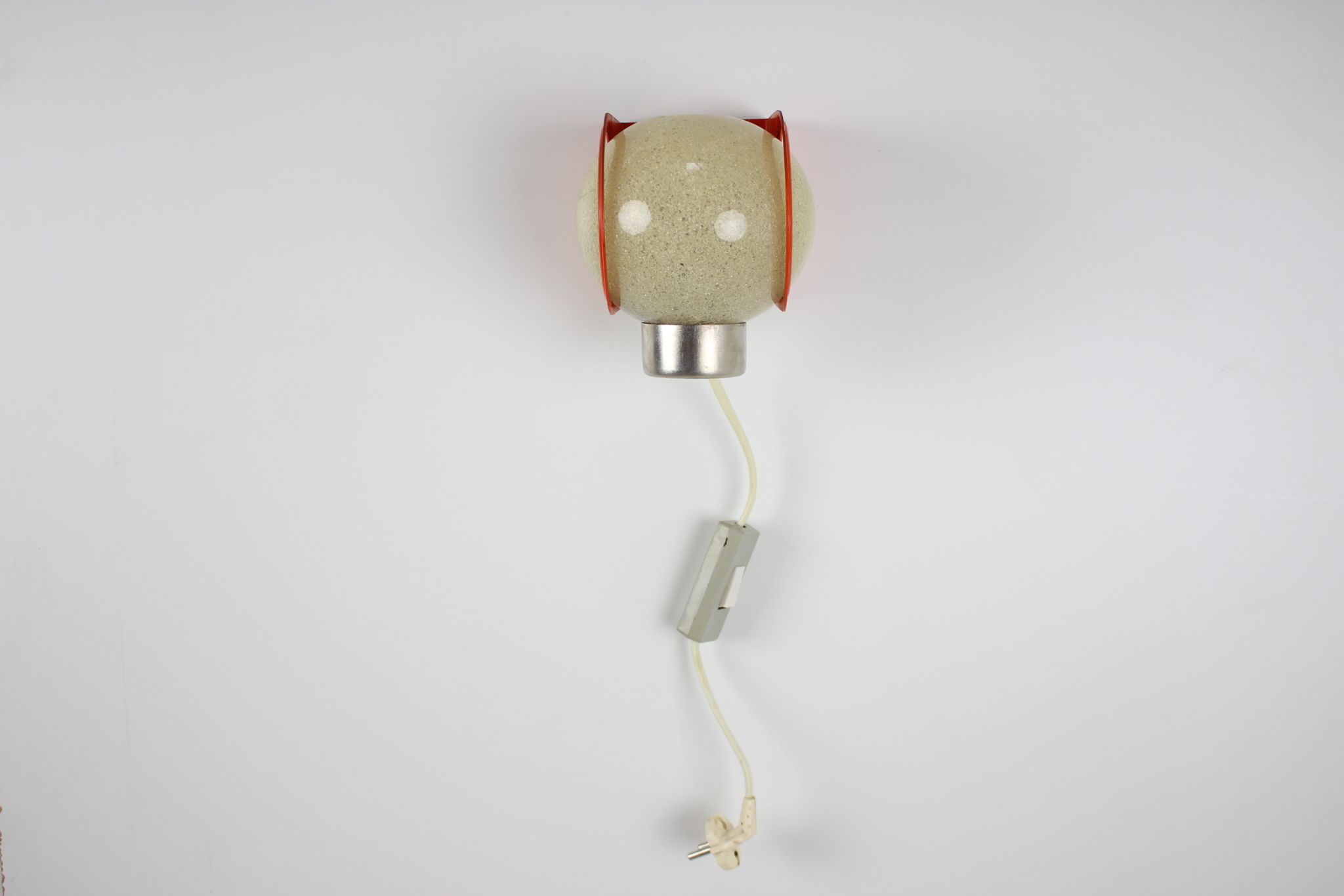 Mid-century wall lamp/ Pokrok Žilina, 1970's.
