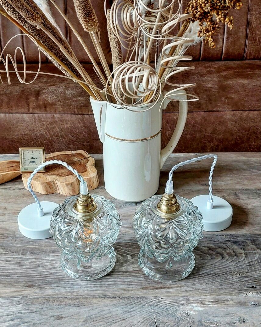 Lot de deux suspensions vintage