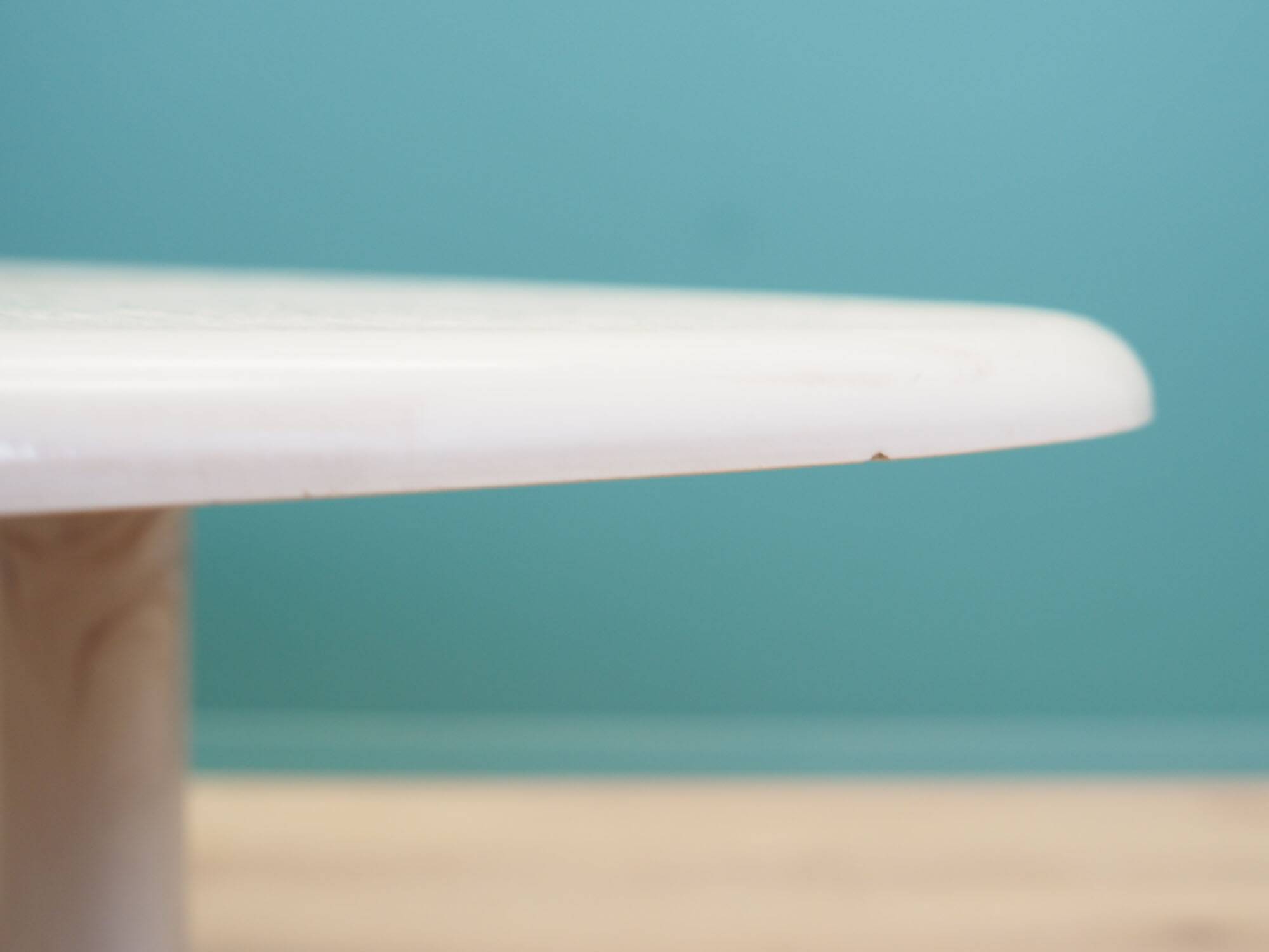 Table basse, design danois, années 70, production : Danemark