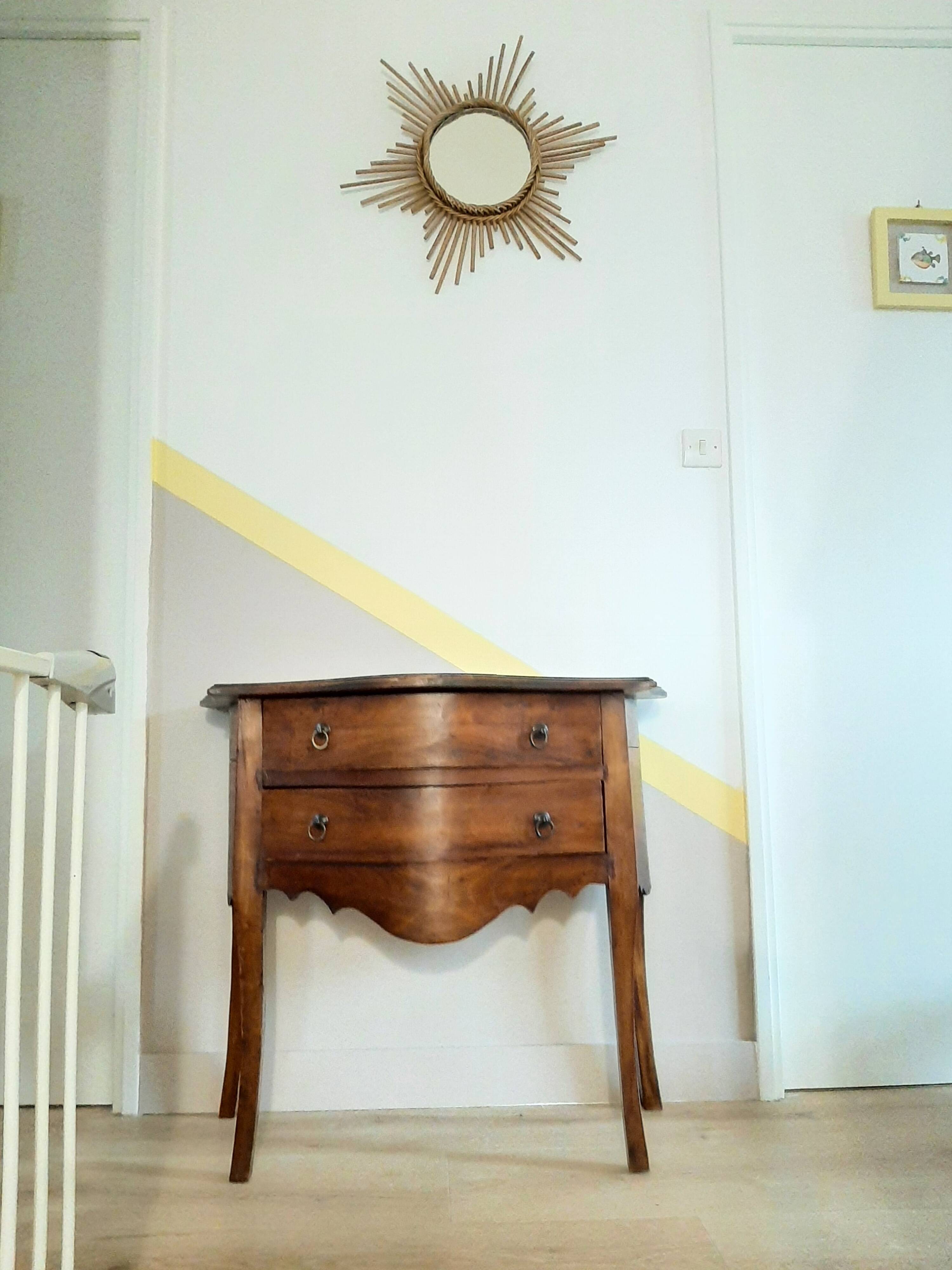 Pretty 2-drawer console chest of drawers - curved legs - Louis XVI imitation