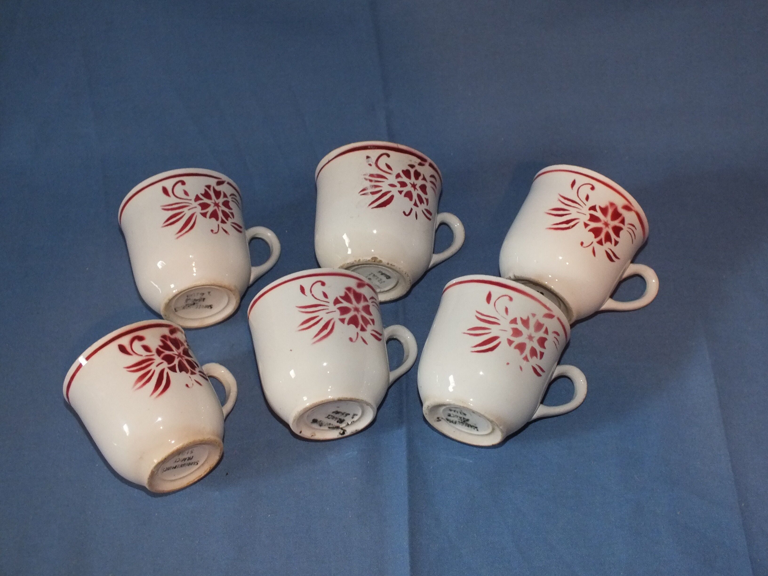 6 vintage cups Sarreguemines - stencil decoration
