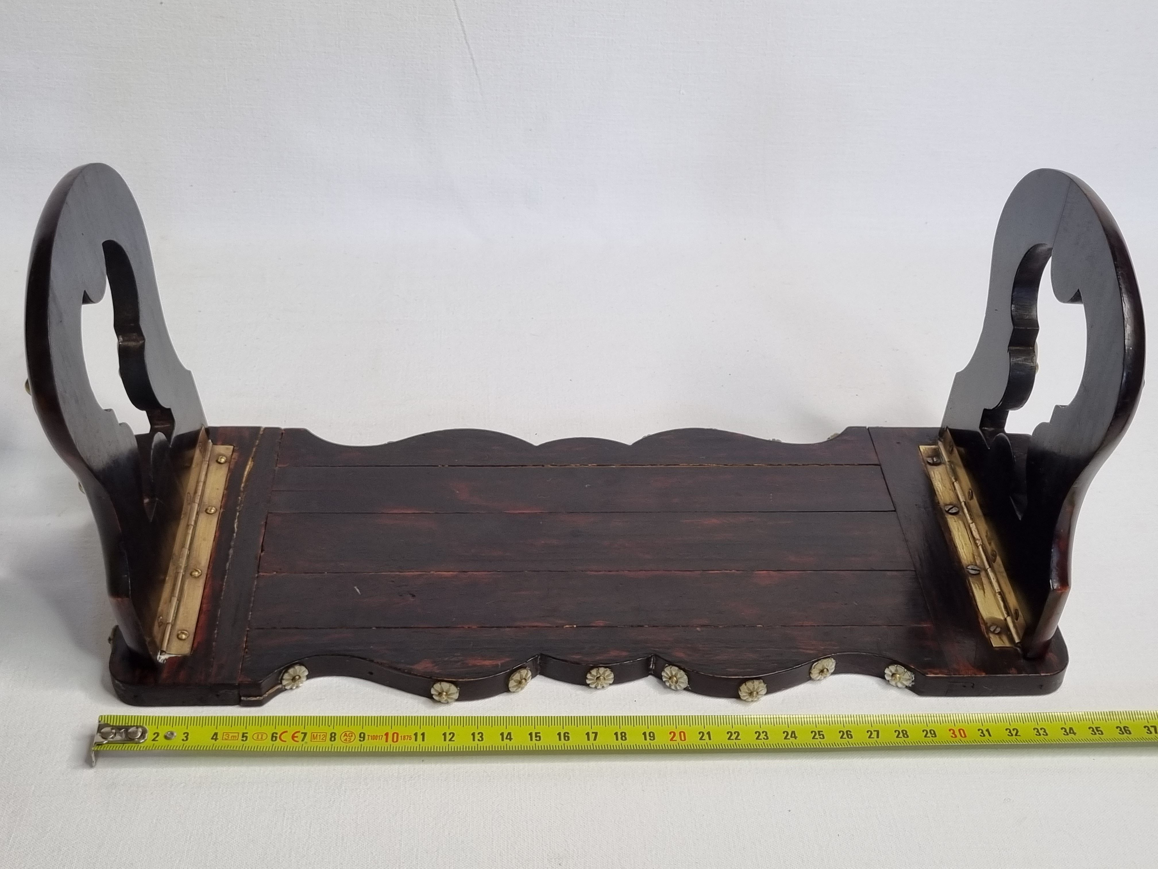 Folding bookends in wood and mother-of-pearl