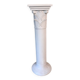 Corinthian column in white earthenware