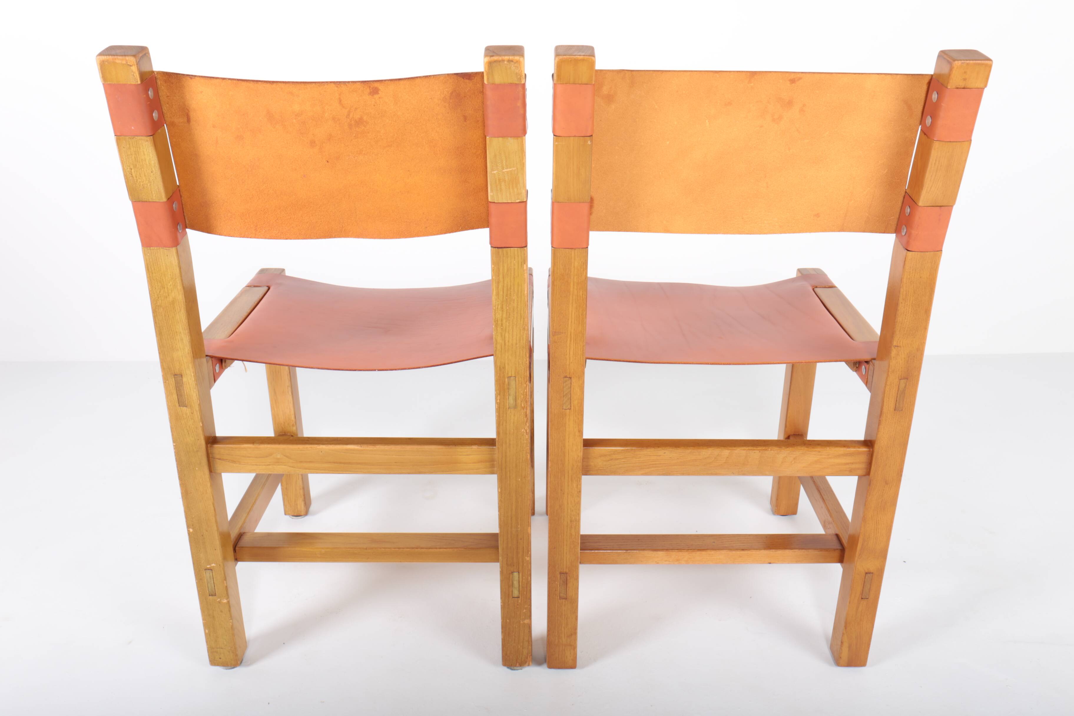 Set of 6 chairs in elm and leather Maison Regain edition