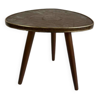 VINTAGE SIDE TABLE / PLANT TABLE / MINI TRIPOD TABLE