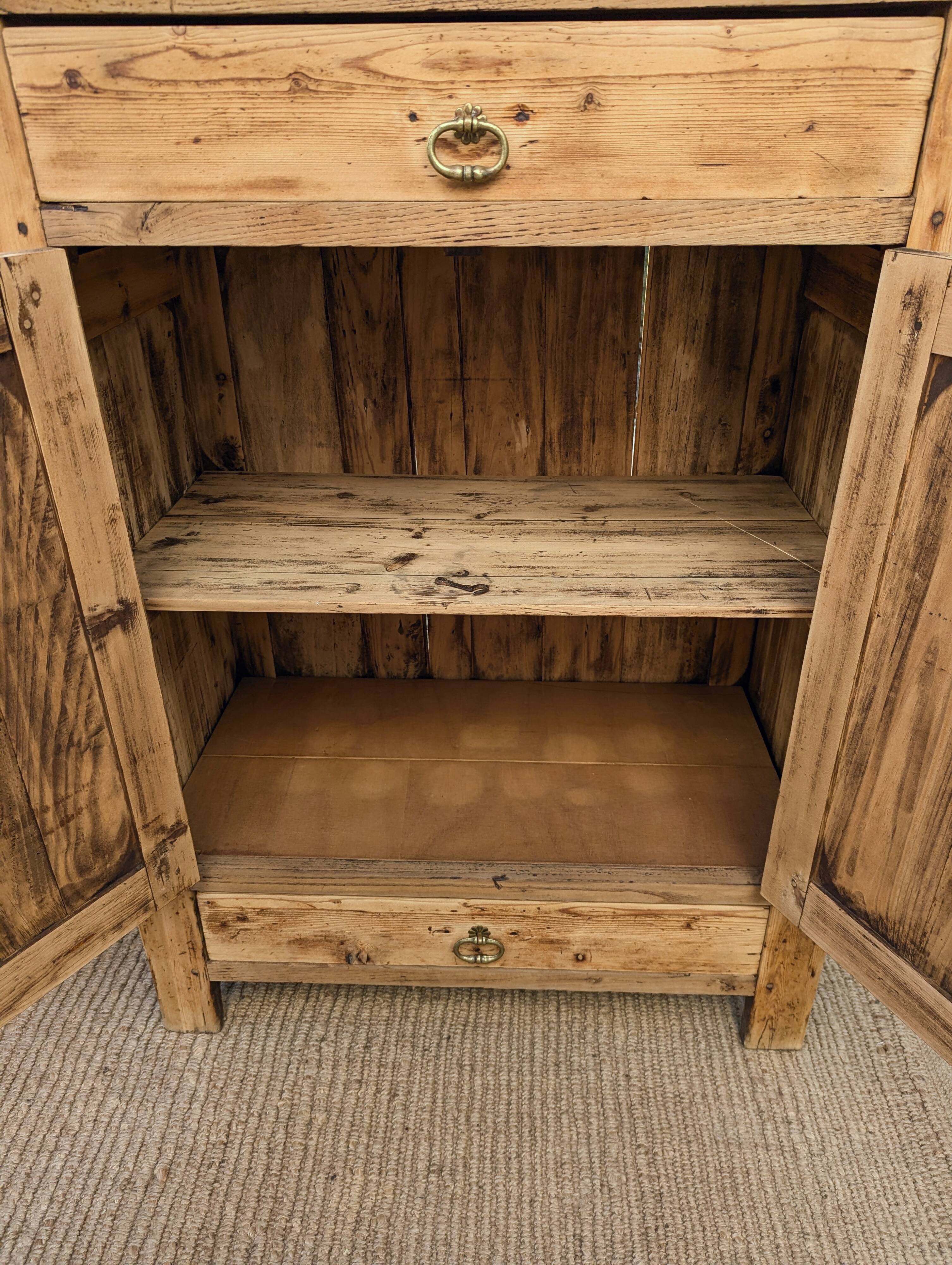 Standing man's wardrobe