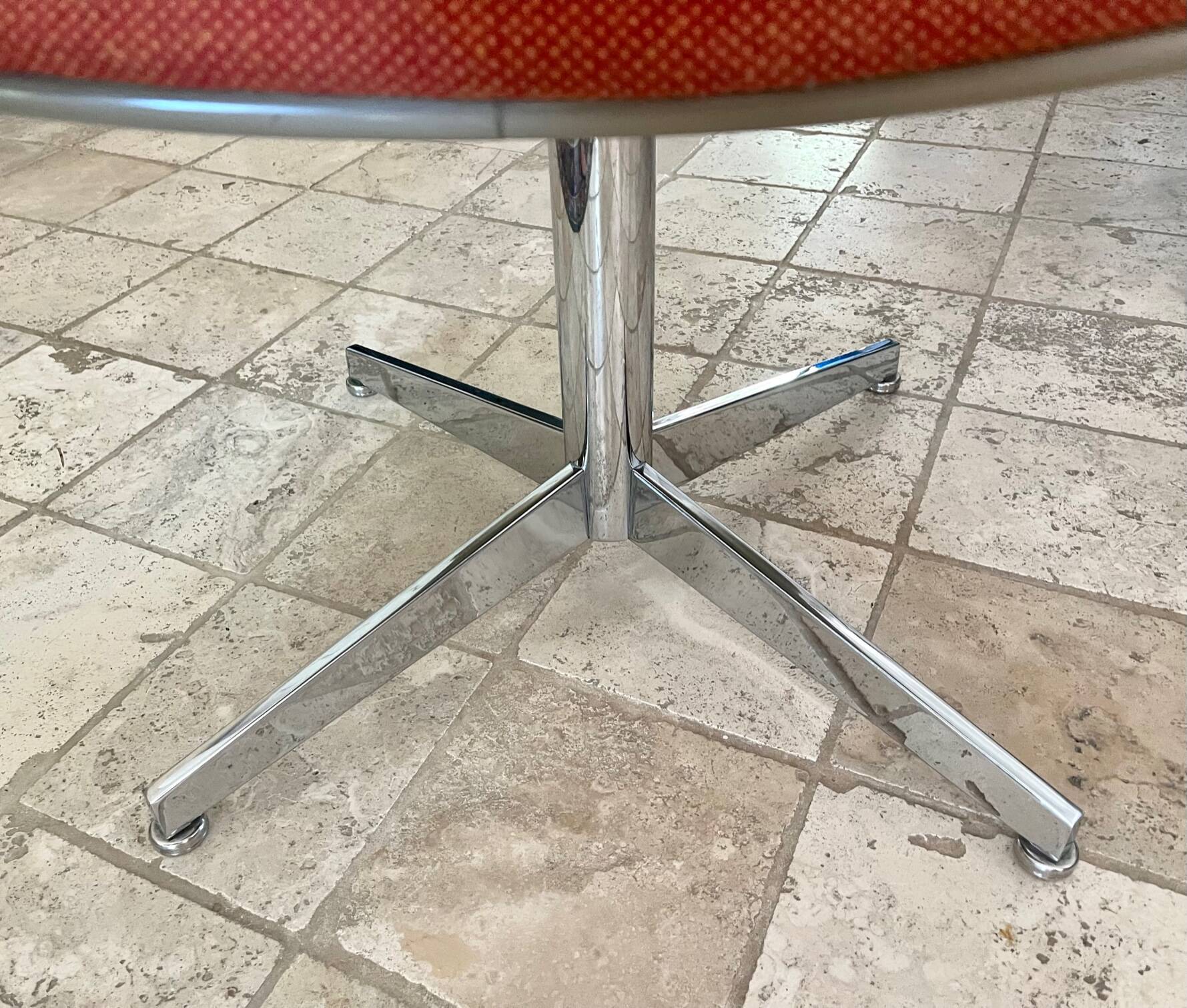 Vintage shell office chair