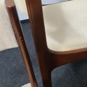 Table à manger vintage et chaises