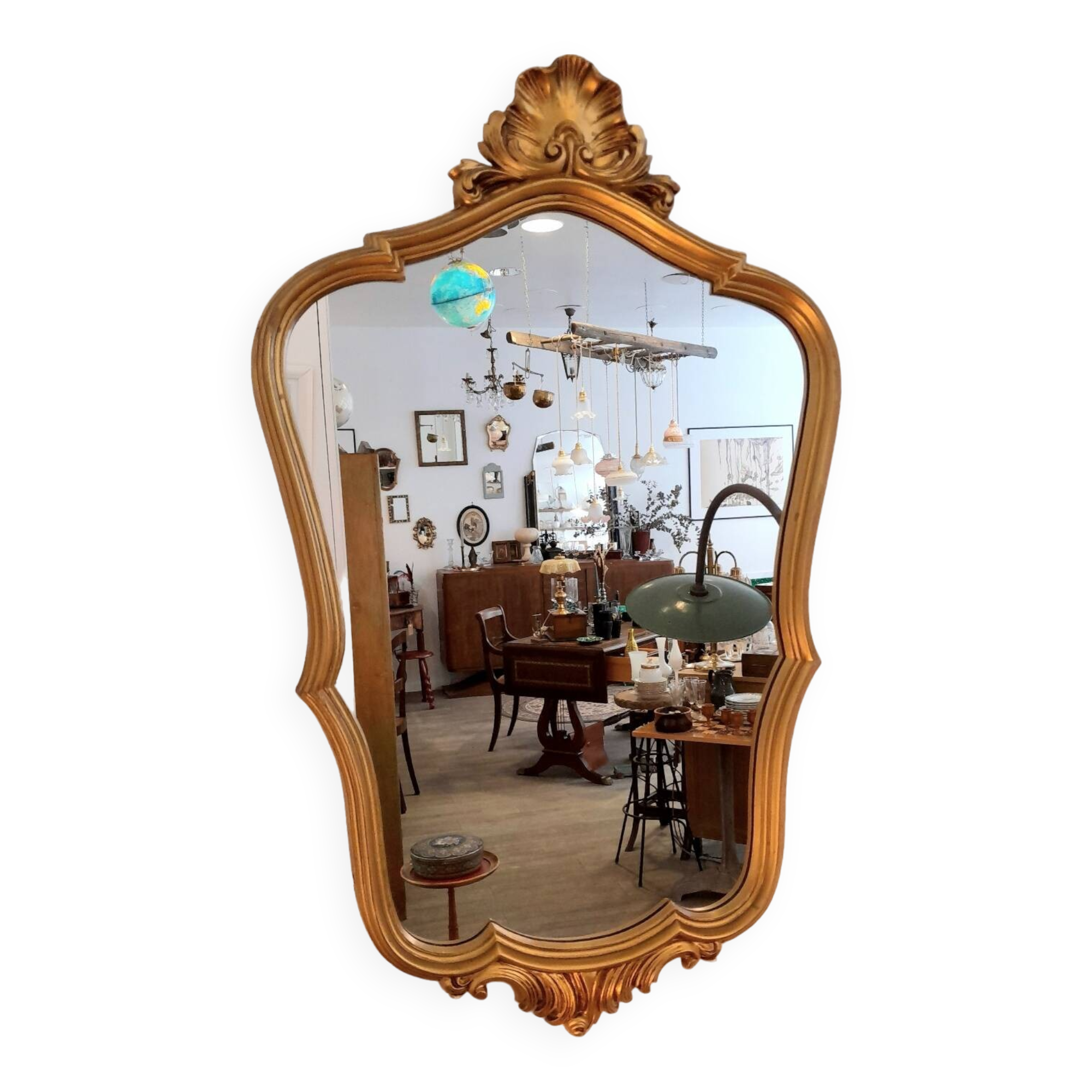 Baroque shell mirror