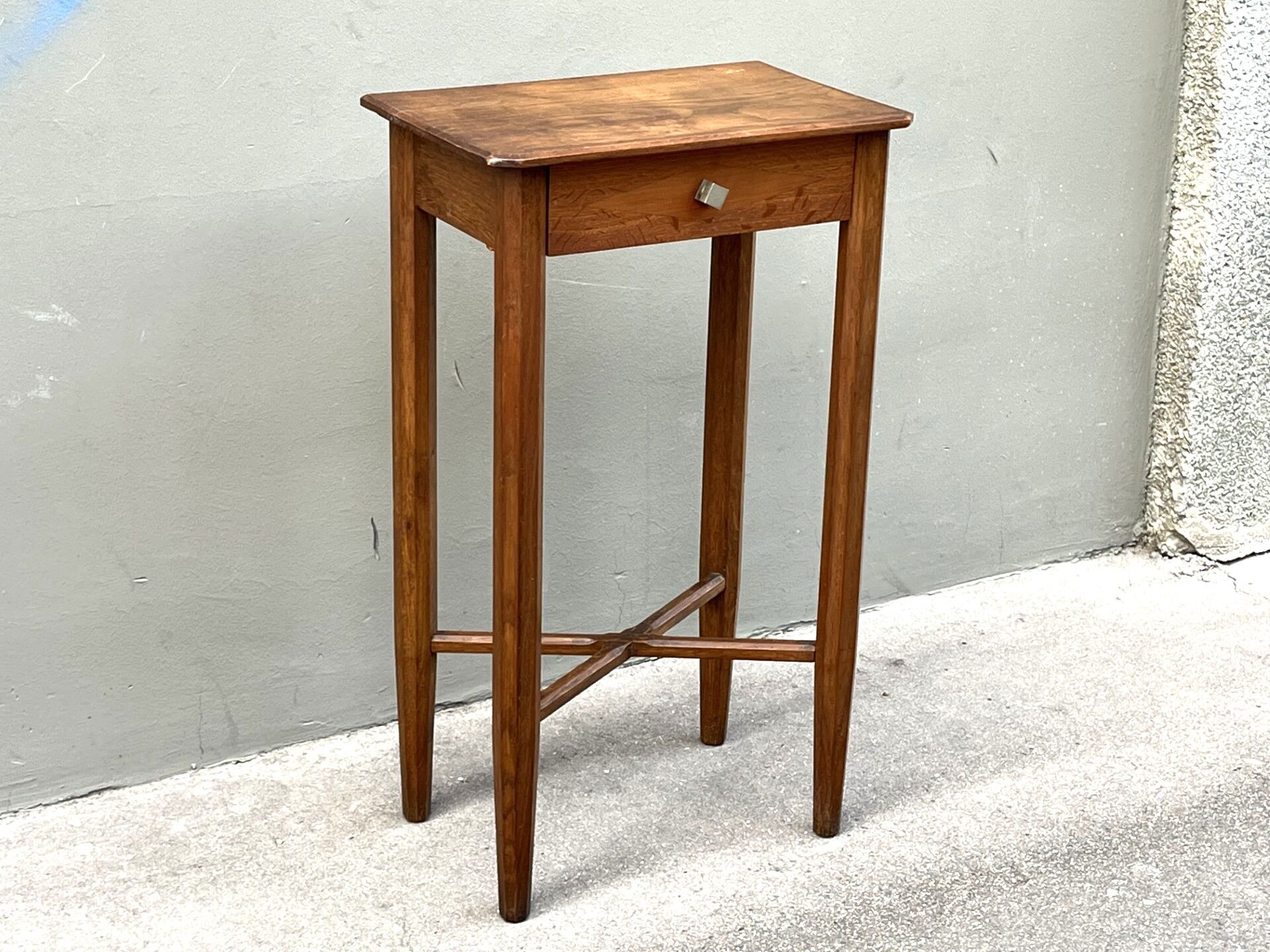 Bedside table of the 30s art deco solid wood.