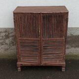 Wardrobe/side cabinet with mesh doors