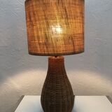 Lampe en rotin et abat-jour en jute