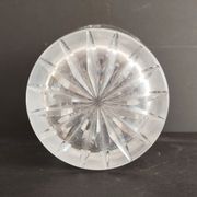 Ensemble de trois vases en cristal et en verre