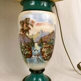 Grande paire de vases XIXe en porcelaine polychrome à décor de paysages, montés en lampes